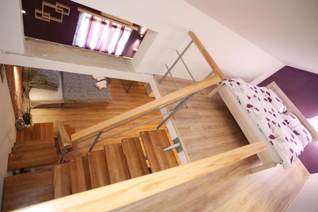Apartments Rooms Paromlin Centar ซาเกร็บ ภายนอก รูปภาพ