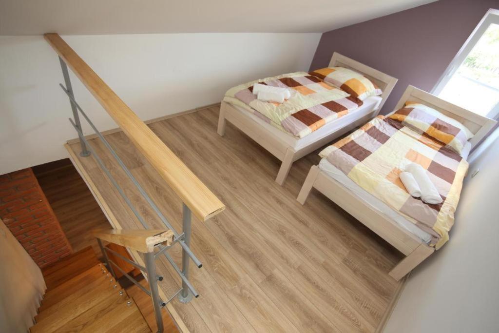 Apartments Rooms Paromlin Centar ซาเกร็บ ภายนอก รูปภาพ